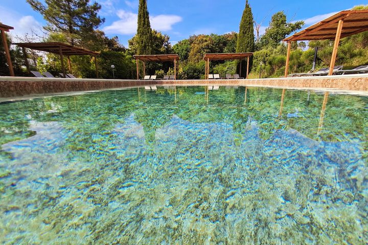 Pool 92 of 149