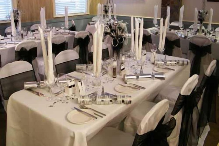 Ballroom/Hall 60 of 64
