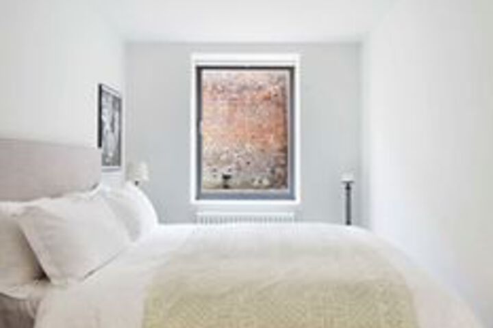 Room 14 of 34
