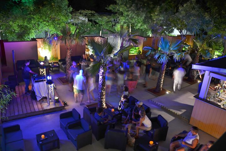 Terrace/Patio 19 of 39