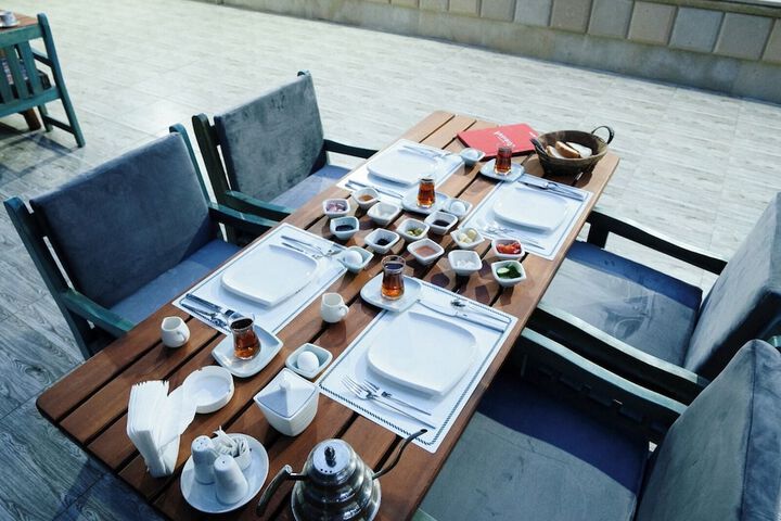 Breakfast/Coffee Service 20 of 26