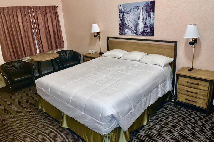 Room 18 of 81