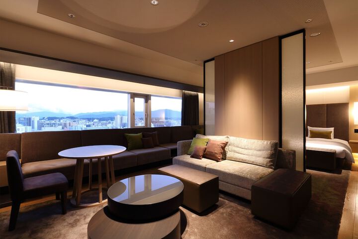 Room 26 of 120