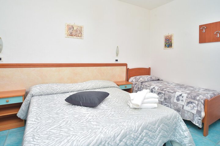 Room 7 of 39