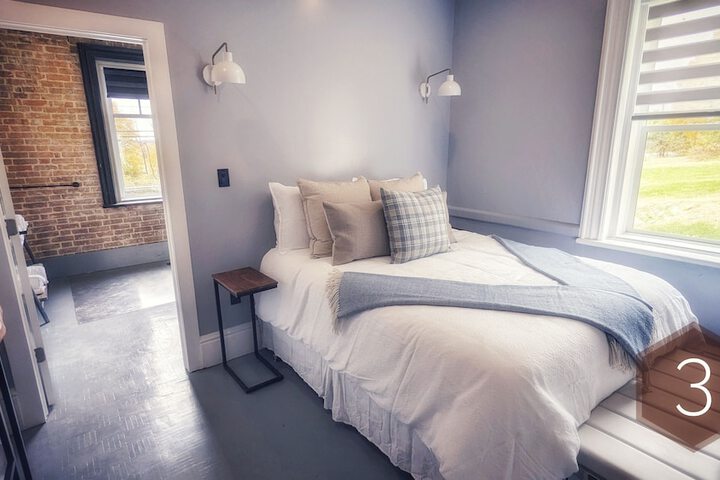 Room 7 of 36