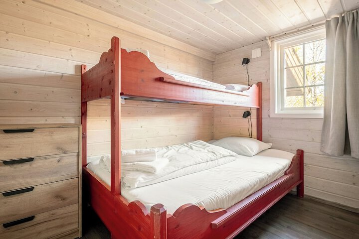 Room 26 of 111