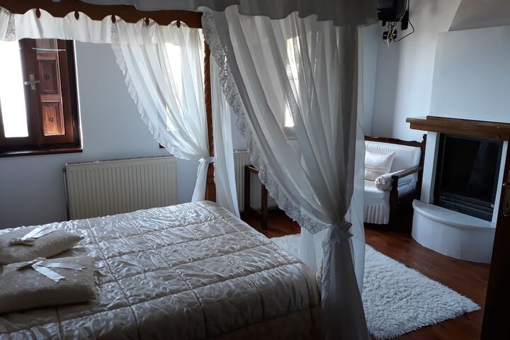 Room 7 of 46