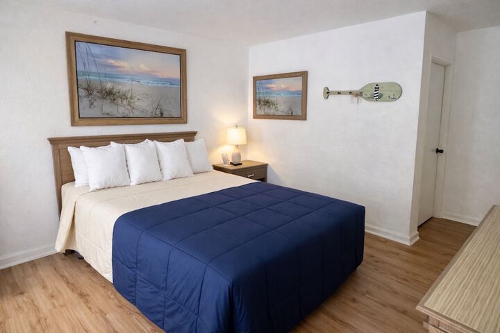 Room 4 of 45