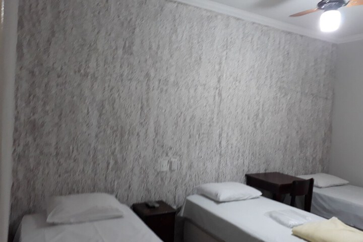 Room 29 of 98