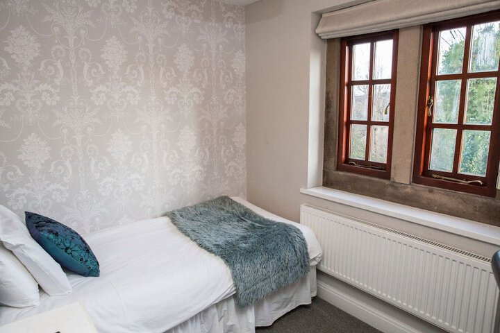 Room 10 of 44