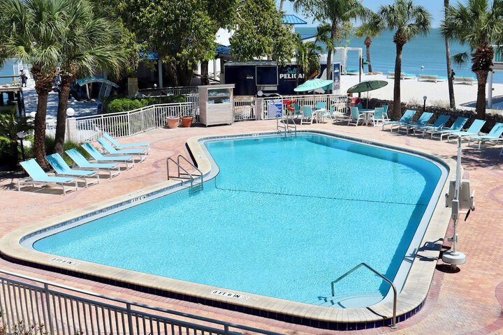 Pool 40 of 65