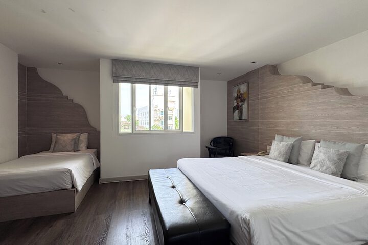 Room 12 of 44