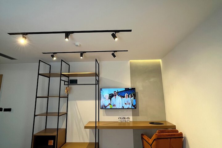 Room 20 of 27