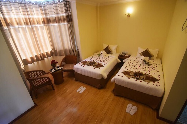 Room 16 of 26