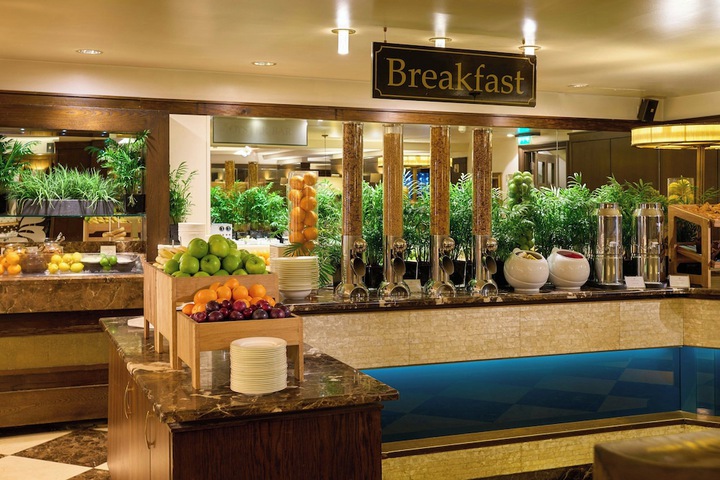 Breakfast/Coffee Service 84 of 122