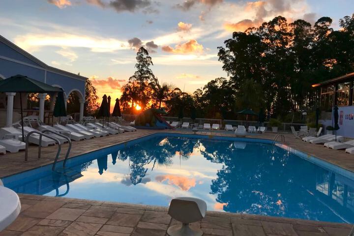 Pool 23 of 100