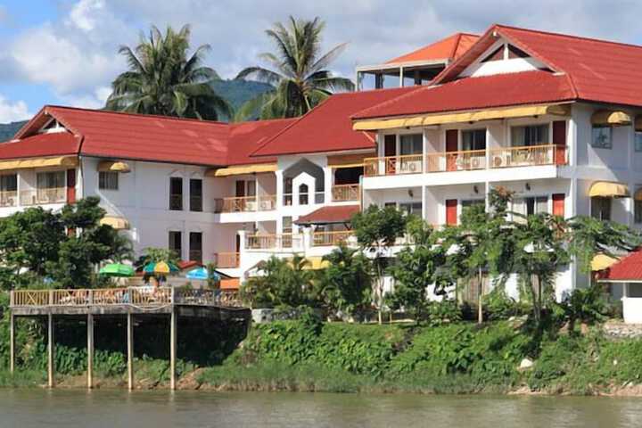 Vansana Vang Vieng