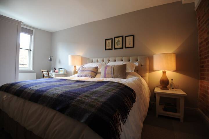 Room 15 of 62