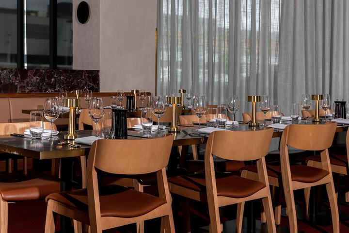 Dining 54 of 103