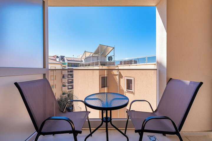Terrace/Patio 33 of 76