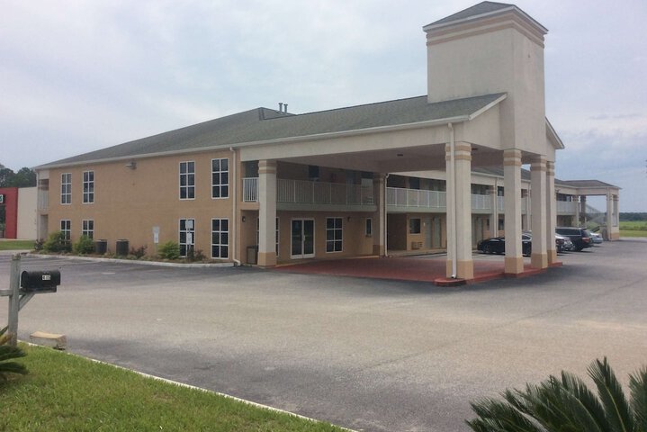 Days Inn by Wyndham Donalsonville in Donalsonville, GA