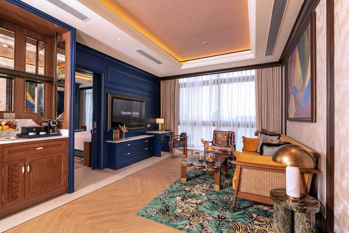 Room 7 of 15