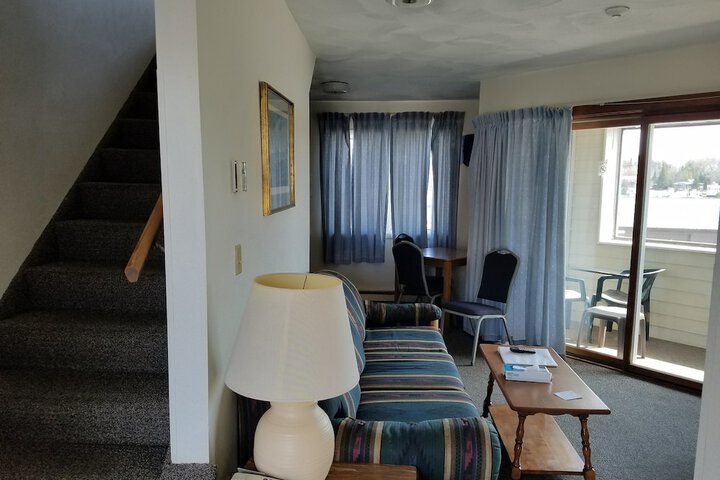 Room 26 of 58