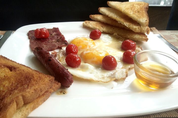 Breakfast/Coffee Service 35 of 43