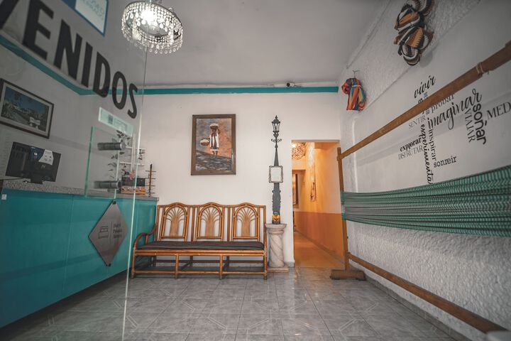 Room 34 of 59