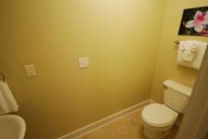Room 2 of 19