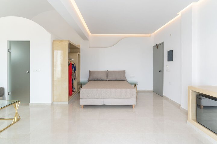 Room 14 of 41