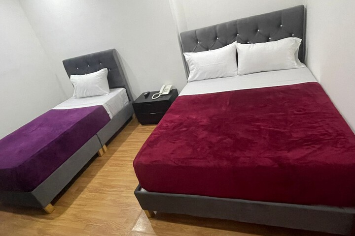 Room 16 of 23