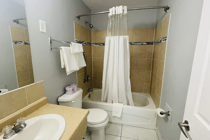 Clean Restrooms