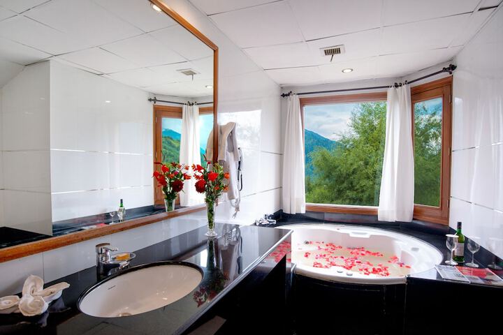 Bath Amenities