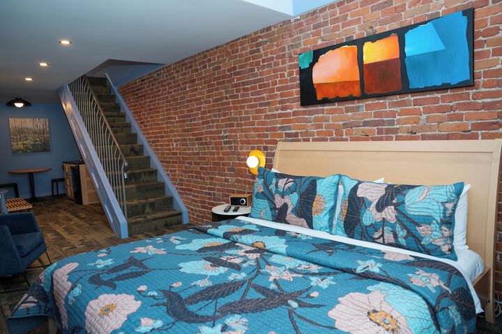 Room 22 of 50