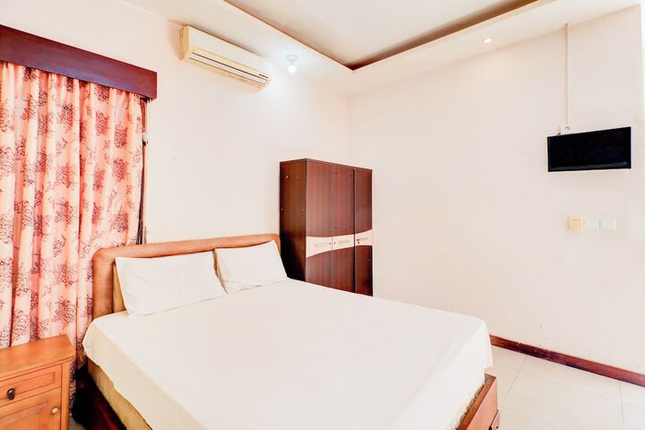 Room 19 of 46