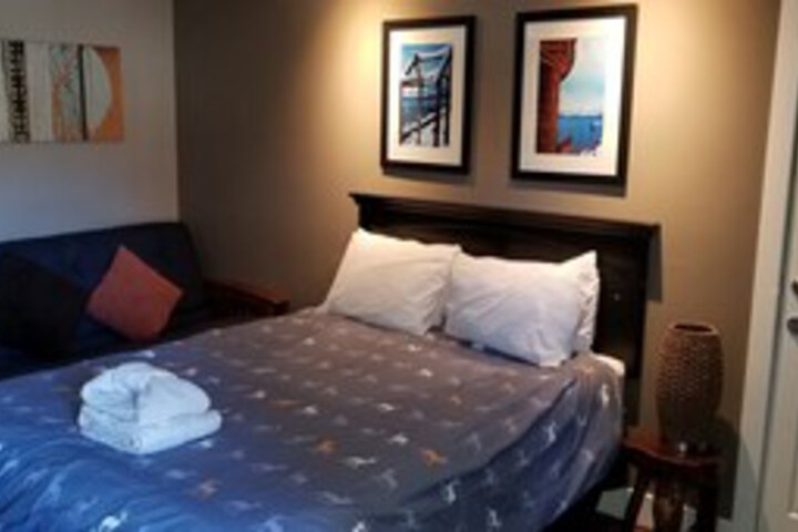 Room 136 of 828