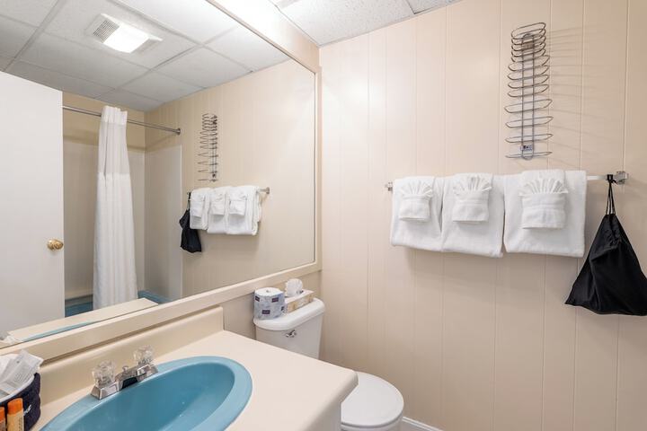 Room 59 of 83