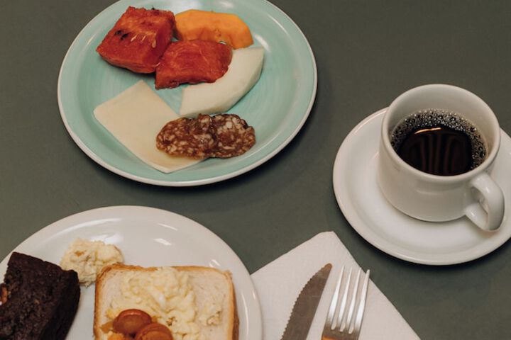 Breakfast/Coffee Service 36 of 44