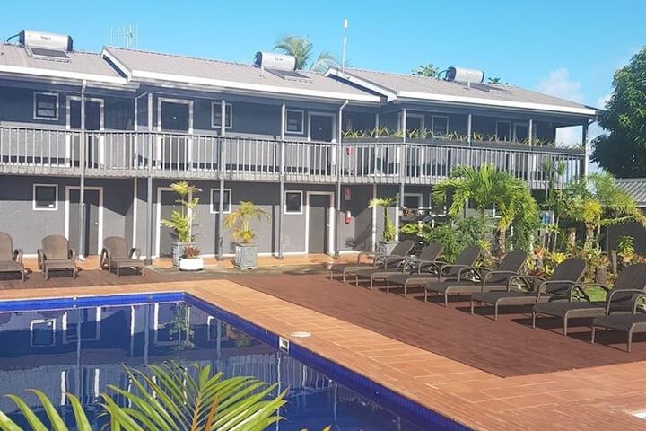 Pool Hotel