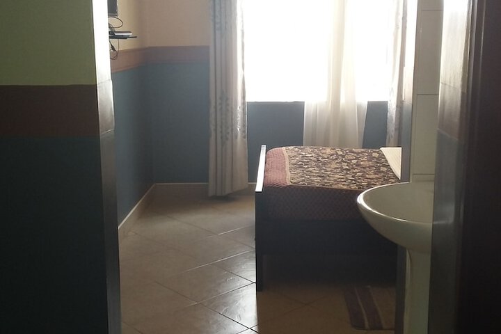 Room 11 of 22