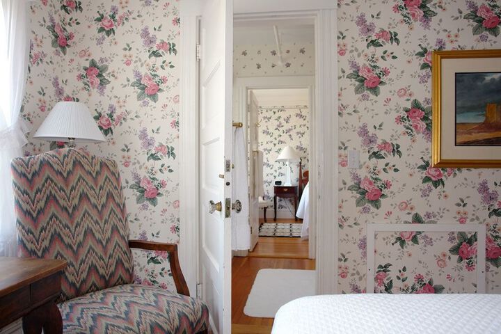 Room 9 of 53