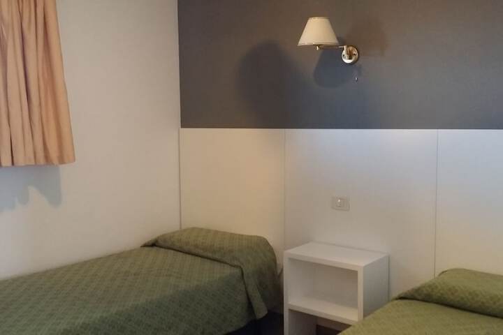Room 4 of 19