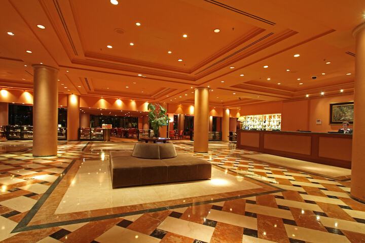 Guest Lobby