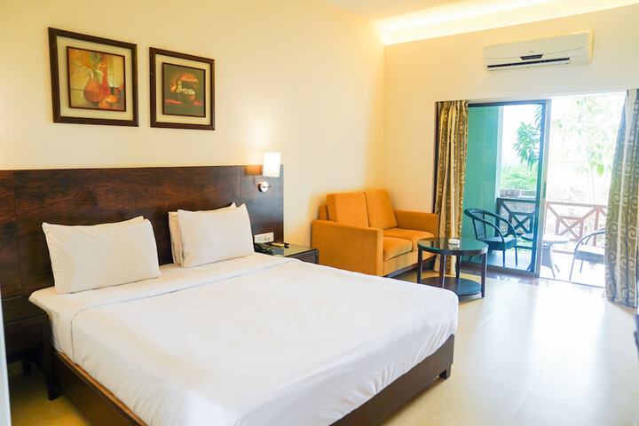 Room 2 of 46
