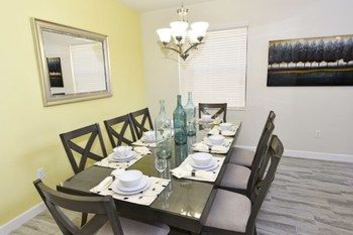 Room 14 of 26