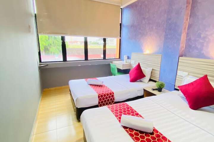 Room 18 of 46