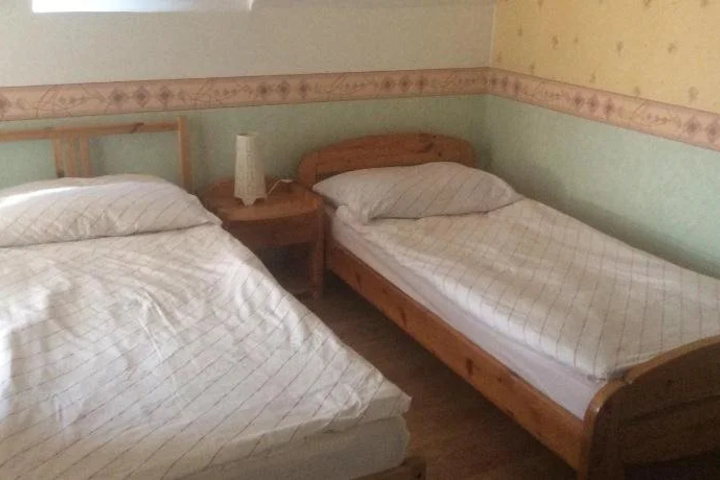 Room 3 of 24