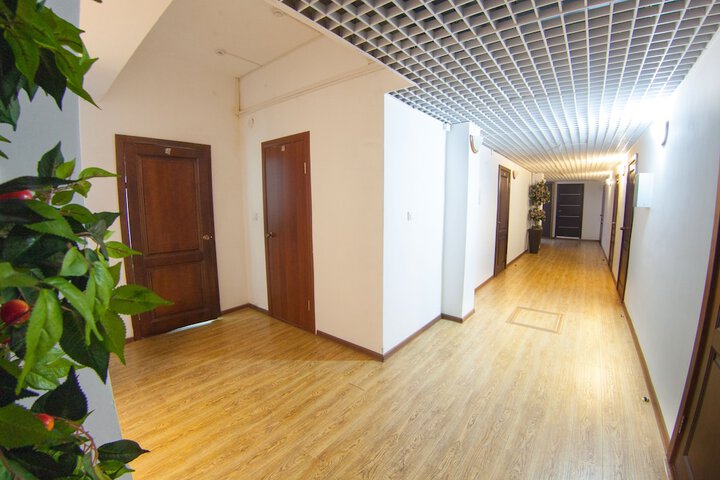 Ballroom/Hall 32 of 44