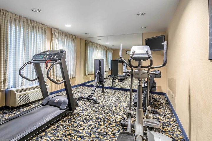 Hotel Gym Photos